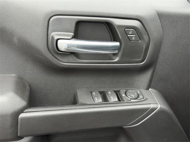 new 2025 Chevrolet Silverado 1500 car, priced at $43,160