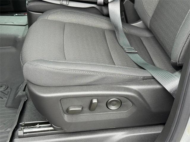 new 2025 Chevrolet Silverado 1500 car, priced at $43,160