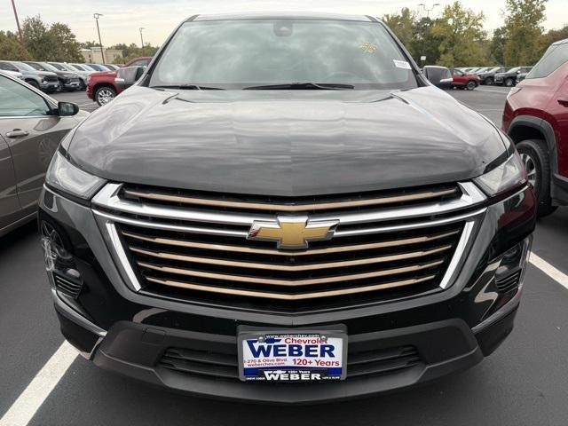 used 2023 Chevrolet Traverse car, priced at $41,998
