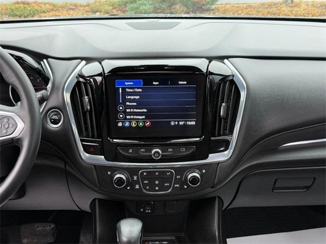 used 2023 Chevrolet Traverse car, priced at $40,998