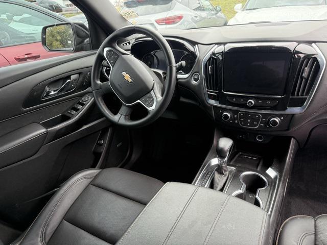 used 2023 Chevrolet Traverse car, priced at $41,998