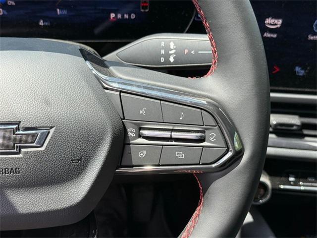 new 2025 Chevrolet Equinox EV car, priced at $33,090