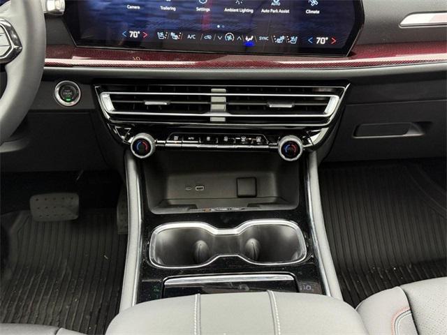 new 2026 Chevrolet Traverse car, priced at $59,515