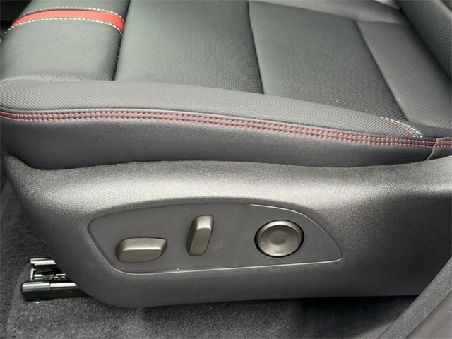 new 2026 Chevrolet Traverse car, priced at $59,515