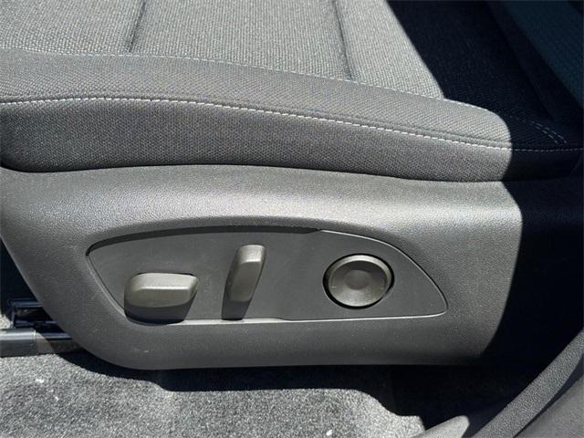 new 2025 Chevrolet Traverse car, priced at $41,695