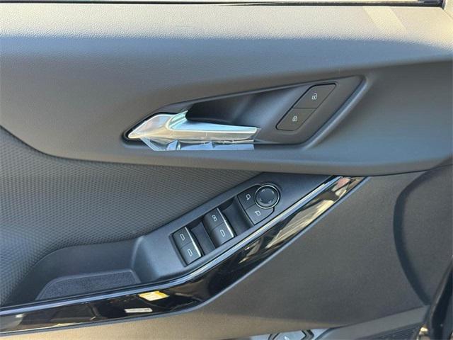 new 2026 Chevrolet Equinox car, priced at $30,395