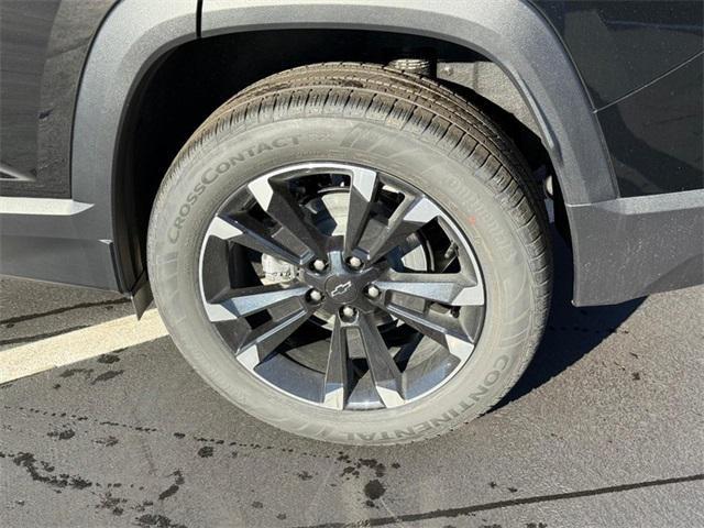 new 2026 Chevrolet Equinox car, priced at $30,395