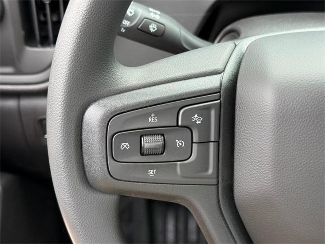 new 2025 Chevrolet Silverado 1500 car, priced at $30,930