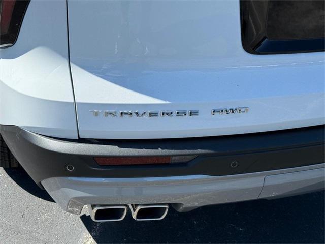 new 2026 Chevrolet Traverse car, priced at $44,345