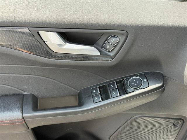 used 2023 Ford Escape car, priced at $25,895