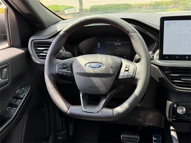 used 2023 Ford Escape car, priced at $25,895