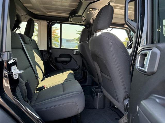 used 2022 Jeep Wrangler Unlimited car, priced at $27,798