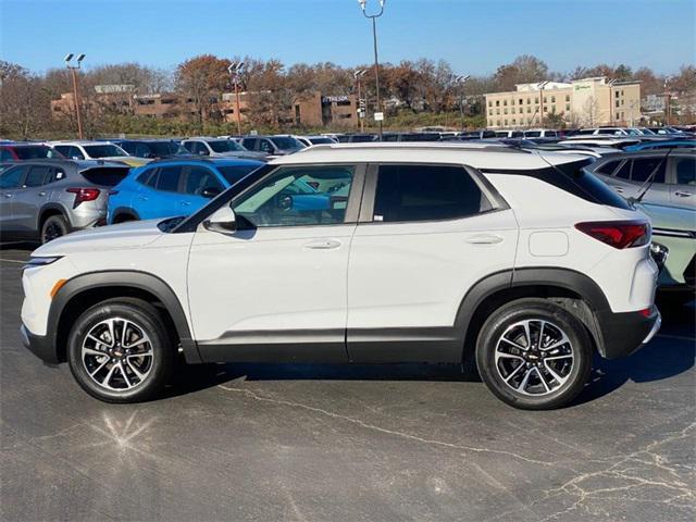 new 2025 Chevrolet TrailBlazer car, priced at $25,649