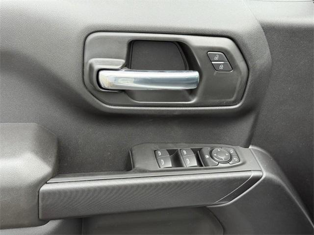 new 2025 Chevrolet Silverado 1500 car, priced at $39,280