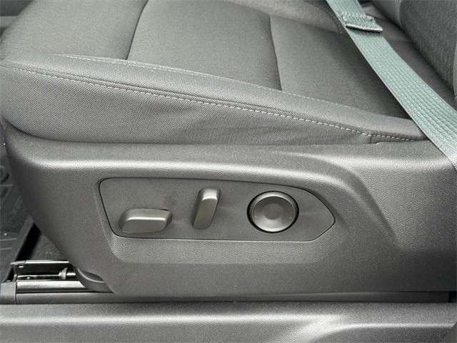 new 2025 Chevrolet Silverado 1500 car, priced at $53,140