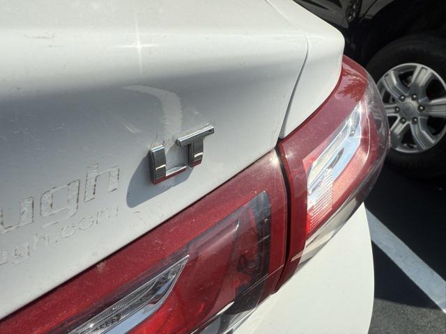 used 2022 Chevrolet Malibu car, priced at $19,298