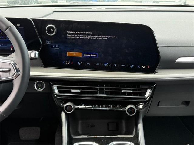 new 2025 Chevrolet Traverse car, priced at $41,495