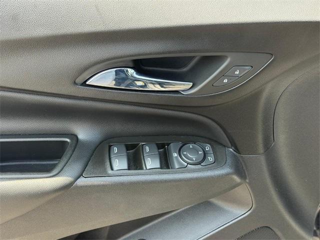 used 2023 Chevrolet Equinox car, priced at $23,298