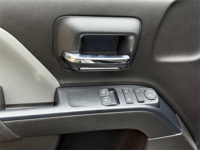 used 2018 Chevrolet Silverado 1500 car, priced at $20,995