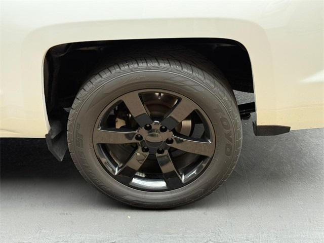 used 2018 Chevrolet Silverado 1500 car, priced at $20,995