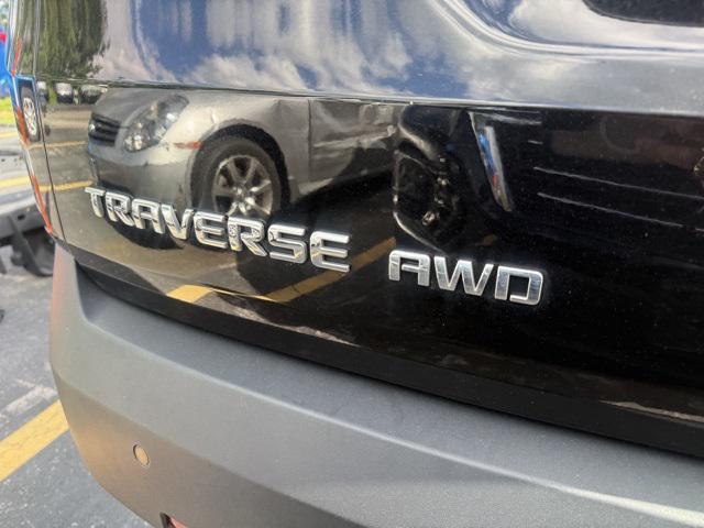 used 2022 Chevrolet Traverse car, priced at $31,998