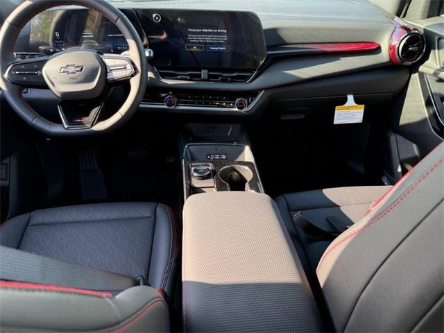 new 2026 Chevrolet Equinox car, priced at $33,470