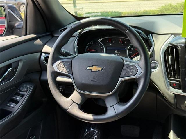 used 2022 Chevrolet Traverse car, priced at $28,912