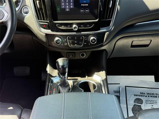 used 2022 Chevrolet Traverse car, priced at $28,912