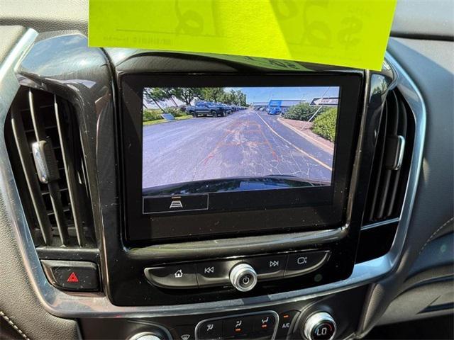 used 2022 Chevrolet Traverse car, priced at $28,912