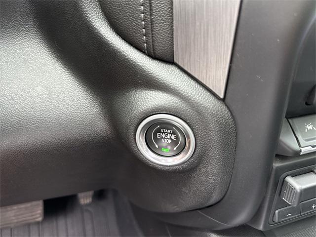 used 2021 GMC Sierra 1500 car, priced at $42,998