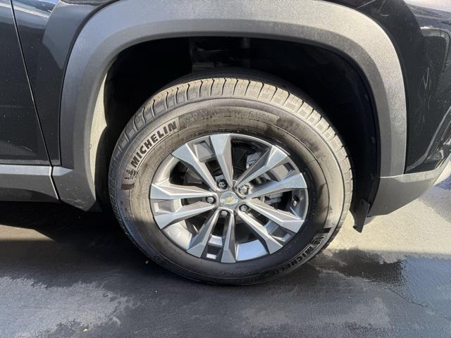 used 2025 Chevrolet Equinox car, priced at $25,998