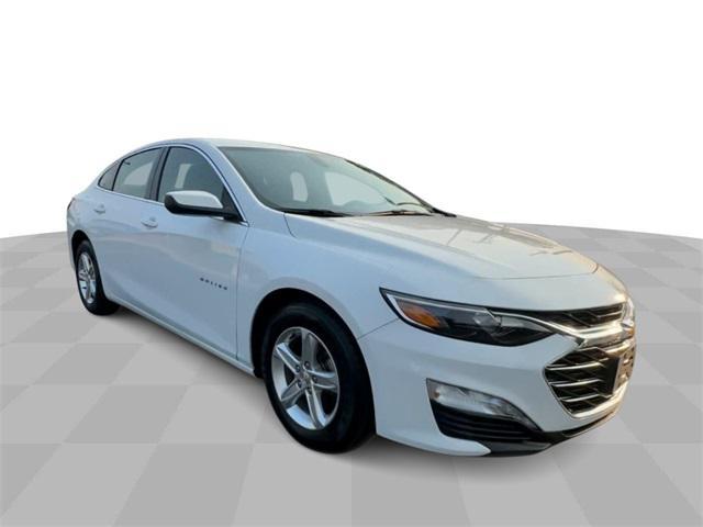 used 2022 Chevrolet Malibu car, priced at $17,598