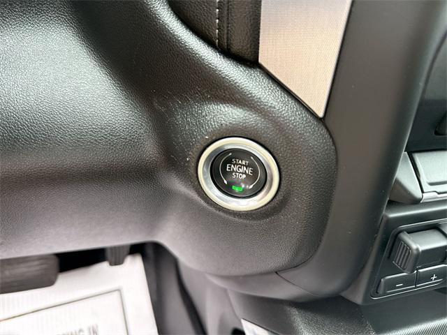 used 2021 GMC Sierra 1500 car, priced at $34,375