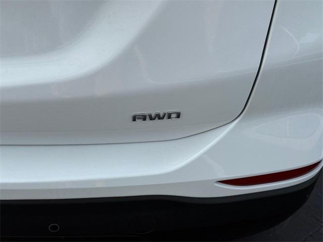 used 2024 Chevrolet Equinox car, priced at $25,498
