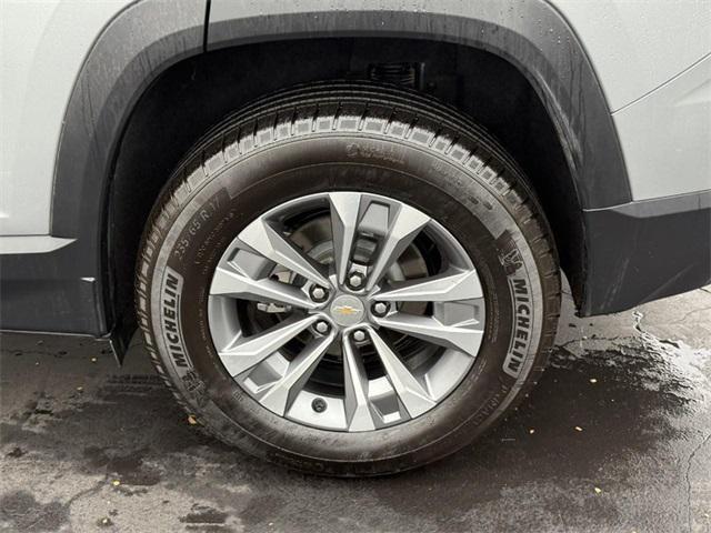 used 2025 Chevrolet Equinox car, priced at $26,398