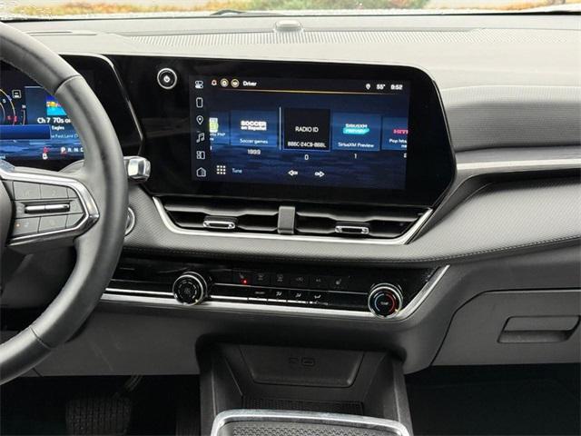 used 2025 Chevrolet Equinox car, priced at $26,398