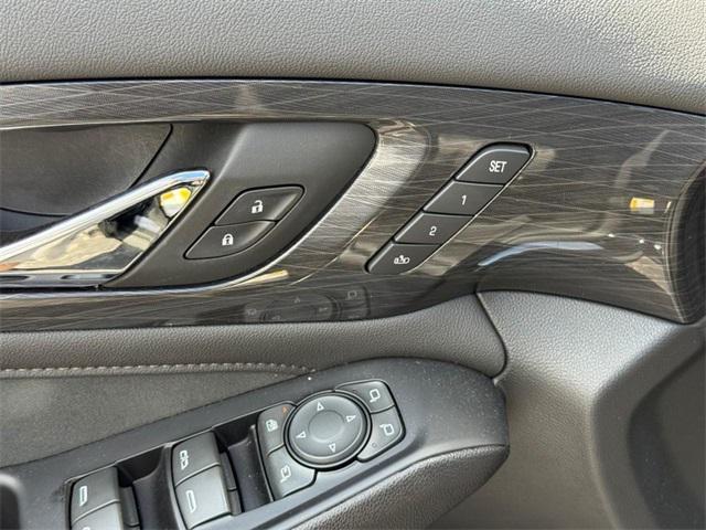 used 2023 Chevrolet Traverse car, priced at $38,575