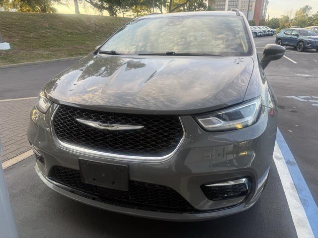used 2021 Chrysler Pacifica car, priced at $20,598