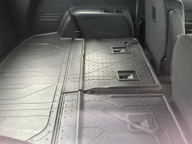 used 2022 Chevrolet Traverse car, priced at $30,998