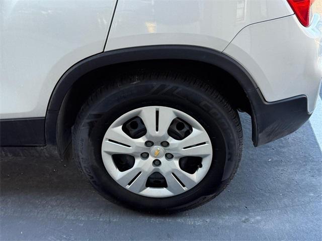 used 2018 Chevrolet Trax car, priced at $8,875