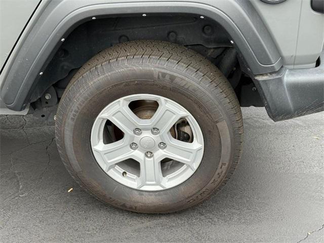 used 2021 Jeep Wrangler Unlimited car, priced at $27,898