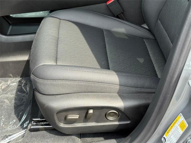 new 2026 Chevrolet Equinox car, priced at $31,585