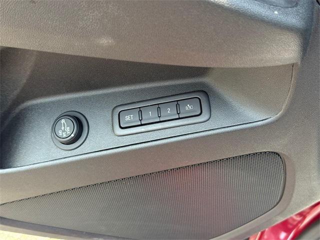 used 2019 Chevrolet Equinox car, priced at $15,250