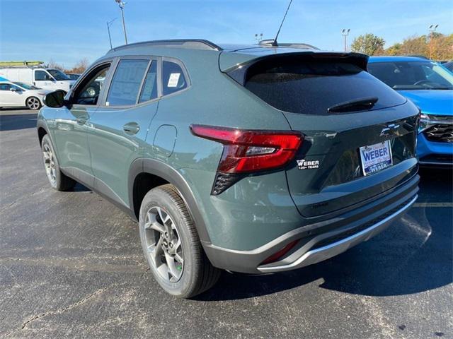 new 2025 Chevrolet Trax car, priced at $24,301