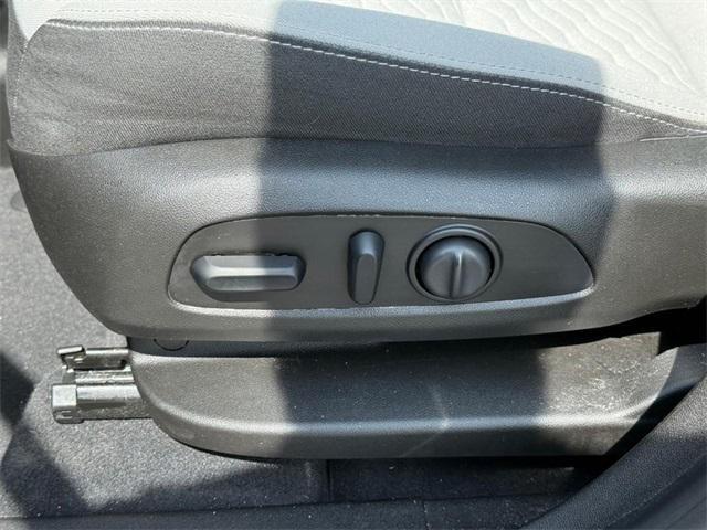 used 2021 Chevrolet Equinox car, priced at $18,998