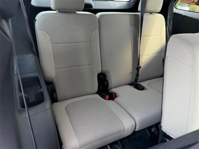 used 2023 Chevrolet Traverse car, priced at $24,798