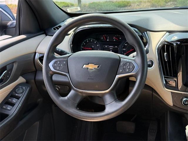 used 2023 Chevrolet Traverse car, priced at $24,798