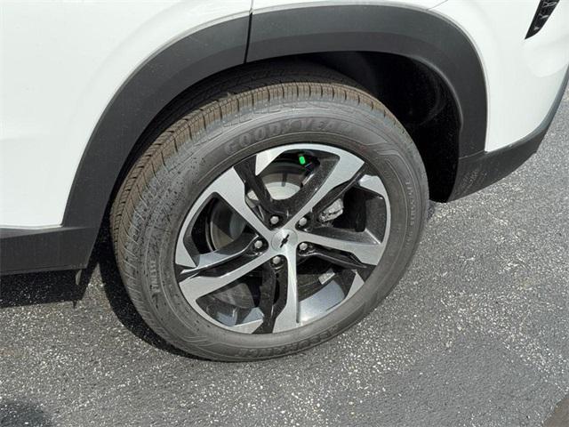 new 2025 Chevrolet Trax car, priced at $23,540