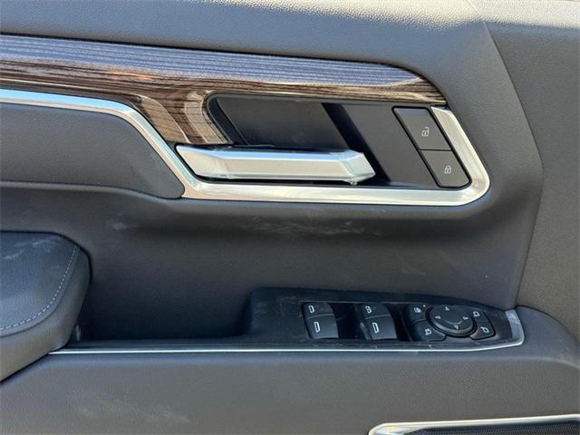 new 2025 Chevrolet Silverado 3500 car, priced at $58,995