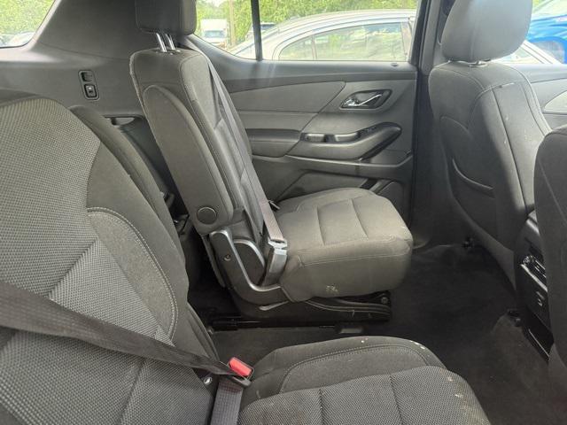 used 2022 Chevrolet Traverse car, priced at $29,998